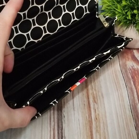 C. Wonder Geometric Print Wallet - Picture 8 of 10